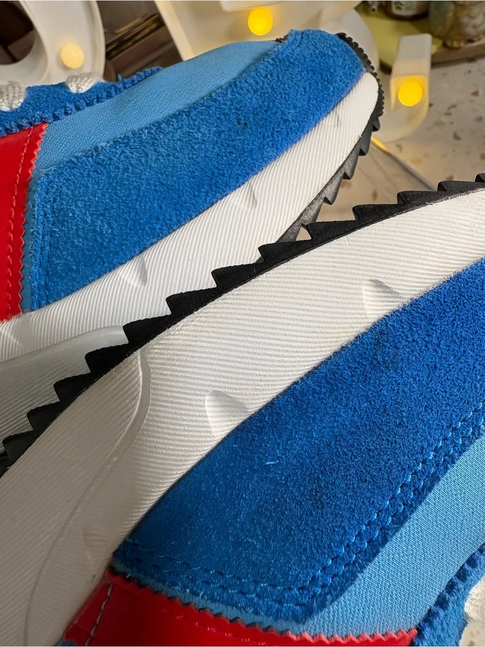 adidas Retropy F2 J (or Big Kid) Unisex  Size 7